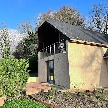 Les Inclusifs D'omaoma Holiday home *