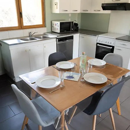 Holiday home Les Inclusifs D'omaoma